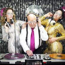 1 Piece Of Retro Disco Ball Glasses - Silver Chain Party Glasses, Suitable For Weddings, Birthdays, Beaches, And General Celebrations, Retro 70s Disco Style, Perfect For Photo Booth Props, Disco Party Decorations, Suitable For Halloween, Christmas Events, And Party Supplies