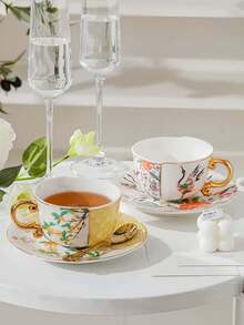 1 set de tasses et soucoupes en céramique avec motif grue et osmanthe, ensemble de tasses à lait/café asymétriques avec bordure dorée de luxe, convient pour la maison, le restaurant, le café, la pâtisserie, les cadeaux, les fêtes