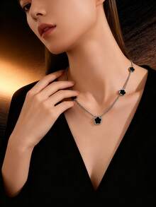 MONALLY 1 pieza Collar colgante con diseño de trébol de cinco hojas de la suerte, material de acero inoxidable, joyería para mujer, regalo sorpresa para novia, hija en el Día de San Valentín, cumpleaños, Día de la Madre - collar colgante - Ver 1