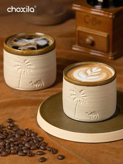 choxila كوب شاي ذو تصميم جمالي مزين بنقش الجمل وأشجار النخيل، مثالي لتقديم الضيوف في التجمعات العائلية. يؤدي وظيفة كوب إسبرسو أو كوب شاي من الخزف. مناسب للاستخدام في غرف المعيشة والنوم والمقاهي والمكاتب، وكهدية مناسبة للمناسبات