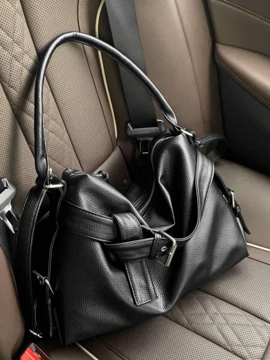 2025 Nouveau style moto punk pour l'automne/hiver, sac fourre-tout grande capacité pour femme, avec longue bandoulière, sac à épaule mode femme polyvalent et simple, décontracté, boucle bicolore, convient pour les fêtes, sorties, trajets, shopping, rue, peut contenir cosmétiques, parapluies pliants, etc.