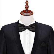 Adjustable Bowtie And Pocket Square Men Bowtie And Handkerchief Solid Color Double Fold Pre-Tied Bow Tie For Wedding Party
