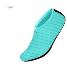 1 Paio di scarpe da acqua essenziali per spiaggia per uomo e donna, calzini acquatici ad asciugatura rapida per nuoto, barca, pesca, yoga, acquagym, taglia piccola, si consiglia di ordinare 2 taglie in più