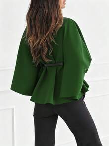 一款时尚优雅的纯色短外套（七分袖或四分袖，女士冬季款式，披肩式外观，饰有系带设计，适合工作、约会、购物和外出等各种场合）。 - 綠色 - 查看 8