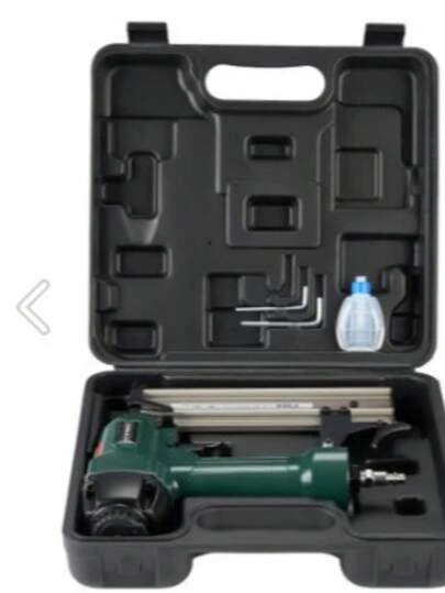 Clavadora neumática profesional para trabajos de carpintería, construcción, ensamblado y remodelación  Ideal para fijación rápida en madera, MDF, paneles, molduras y estructuras  Compatible con clavos tipo pin, brad o finish según el modelo  Diseño ergonómico con gatillo de fácil accionamiento y cuerpo resistente al uso intensivo