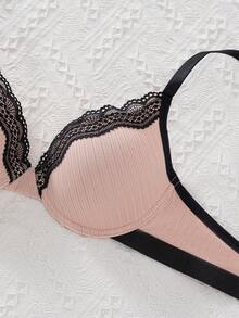 3 قطع حمالة صدر نسائية بتصميم الدانتيل مع دعامة، تصميم أنيق يوفر دعم كامل، مريحة وعصرية للارتداء طوال اليوم