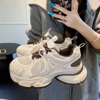 女式银色厚底运动鞋，2025 春季新款时尚、轻便、厚底、百搭、网眼透气休闲运动鞋，