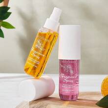 1 pièce Brume de collection brésilienne de 90 ml, édition limitée, assainisseur d'air d'aromathérapie pour intérieur et extérieur, parfum à couches multiples pour un état de bien-être prolongé, avec des notes fraîches, charmantes et élégantes de vanille, noix de coco, fleurs, fruits, agrumes, bois, aquatique et océanique. Idéal pour les rendez-vous, les fêtes, les rassemblements, les voyages, la maison, l'hôtel, le bureau, et comme cadeau pour la famille, les proches et les amis.