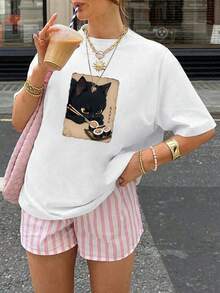 Camiseta con estampado gráfico de gatito lindo, de manga corta y cuello redondo, para uso casual en primavera y verano, de tela suave y agradable a la piel, para uso diario, de manga corta y cuello redondo, cómoda camiseta de mujer para uso casual, ropa de verano