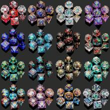 7颗/套随机多面骰子 - 神秘骰子套装，惊喜骰子袋，款式多样，随机D&D骰子和骰子袋，适用于角色扮演游戏、万智牌等桌面游戏，情人节、节日和生日的完美礼物，充满惊喜！ - 彩色 - 查看 10