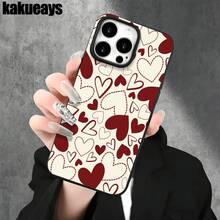 Funda de imitación de teléfono con orificios grandes, fondo amarillo claro y estampado de corazones rojos. Compatible con modelos como 16 Pro, 16, 15 Pro, 14, 14 Plus, 14 Pro, 13, 13 Pro, 12 Pro y 11/11 Pro. Ideal para regalos de cumpleaños y celebraciones. - Blanco - Ver 2