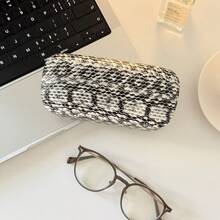 1pc Tropical Print Snake Skin PVC Faux Leather Eyeglasses Case, Crush-Resistant Portable Sunglasses/Glasses Storage Box, Suitable For All Seasons
