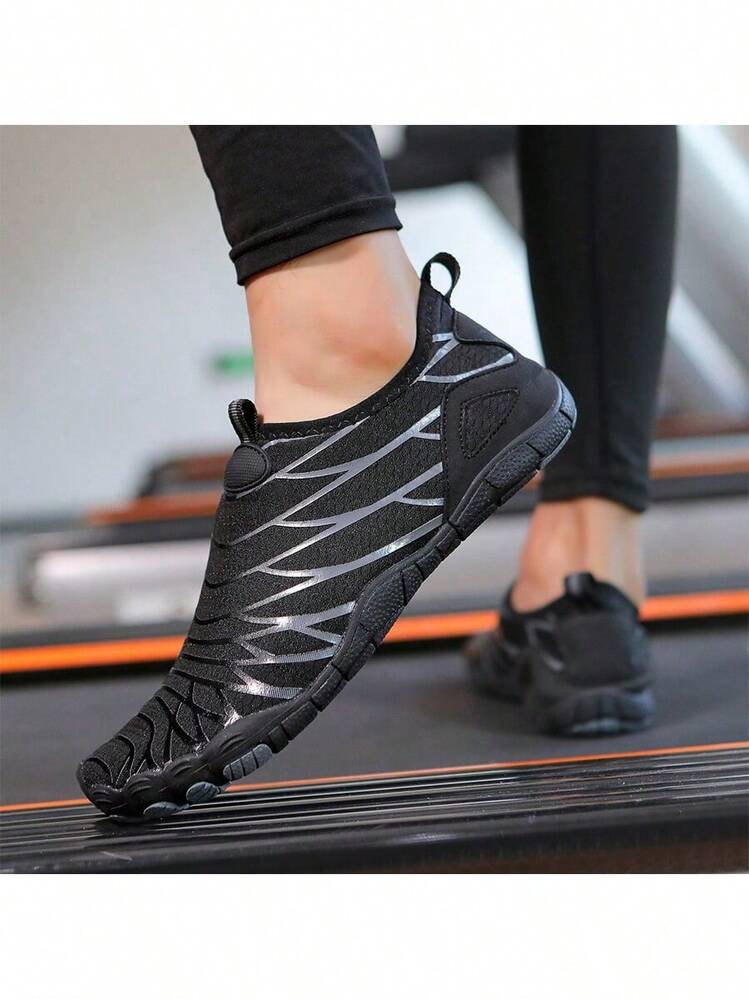 新款男女通用户外冲浪浮潜鞋、水陆两用透气水上徒步鞋、沙滩跑鞋、软底室内健身鞋、防滑跳绳鞋、女式减震软底跑鞋、女式休闲运动鞋、黑色训练瑜伽鞋、徒步鞋 - 黑色 - 查看 10