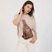 Leresas Sling Bag For Women Crossbody Purse Leather Crossbody Bag Fanny Pack Chest Bag For Travel Everyday Vacation - 棕色 - 查看 2