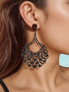 1 Pair Retro Black Geometric Hollow Chandelier Dangle Earrings Social Gatherings Party Daily Jewelry