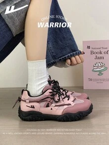 Nuevos zapatos deportivos casuales para mujer de la serie Warrior 2025 Otoño, de cordones dobles y parte superior baja, color rosa, transpirables, suela blanda, ligeros, duraderos, adecuados para correr al aire libre, uso estudiantil en el campus y desplazamientos diarios
