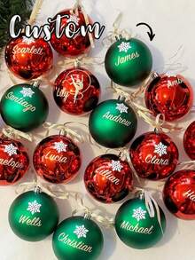 Boules de Noël personnalisées, Boules de Noël avec nom personnalisé, Boules de Noël, Décorations de Noël personnalisées, Boules de Noël avec nom de famille, Boules de Noël personnalisées pour le Père Noël secret/Ornements d'arbre de Noël avec nom personnalisé/Ornements avec nom personnalisé/Cadeaux de Noël pour la famille ou les amis, couleurs aléatoires