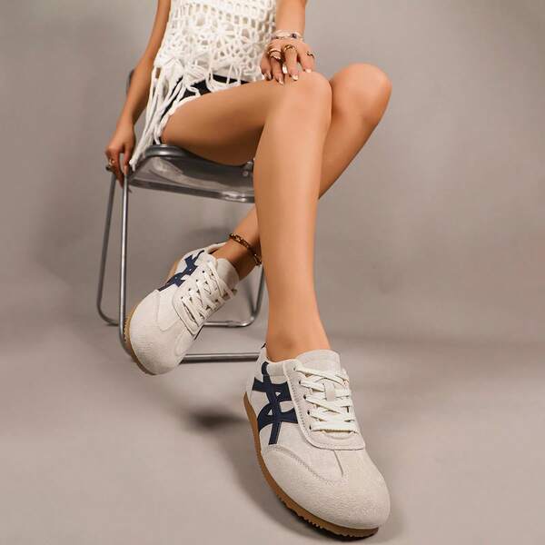 Women's New Thick Sole Sneakers, Lightweight Casual Shoes, Small White Shoes, Tennis Shoes, Versatile Running Shoes, Cute & Fashionable Lightweight Chunky Sneakers