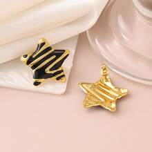 1 Pair Stainless Steel Hollow Five-Pointed Star Earrings Fashionable Simple Atmosphere All-Match High-End Ear Jewelry