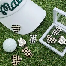 心形 + 泰迪熊设计磁性帽夹高尔夫球标记 - 易于使用的高尔夫配件，用于在果岭上标记球，是送给高尔夫球手的礼物