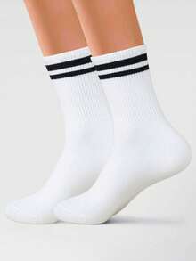 1 par de calcetines deportivos de longitud media personalizados con texto de elementos navideños personalizados, calcetines de yoga divertidos para parejas con texto personalizado, adecuados para el Día de San Valentín, regalos de cumpleaños y otras ocasiones, adecuados para él, la familia, los abuelos, los niños, ella, el novio, la novia, los amigos, la sala de estar, el dormitorio, la ceremonia de graduación, el invierno, la Navidad, el otoño, el festival, el aniversario - Multicolor - Ver 4