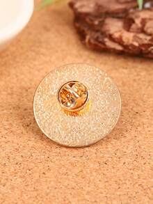 1枚万圣节字母街头胸针，休闲风格，锌合金材质，完美契合街头时尚、日常佩戴和个性化圣诞礼物。