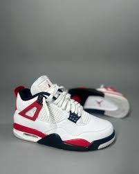 Nike 喬丹
AIR JORDAN 4 RETRO - 高筒運動鞋 - 白色 - 查看 2