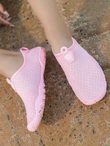 透氣速乾無男女之分的時尚戶外全配水鞋、游泳鞋、水中赤足鞋