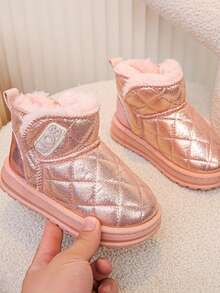 بوت ثلج للبنات، موضة شتاء 2025 جديدة، بوت قصيرة دافئة ومقاومة للبرودة للأطفال، بوت جلدية ناعمة القاع مقاومة للانزلاق للبنات مقاس متوسط إلى كبير
