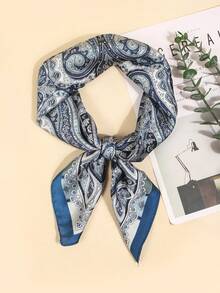 1条仿丝印花方巾，时尚百搭领巾，适合日常穿着。 - 藏青 - 查看 2