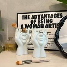 Cute Face Shaped Makeup Brush Holder, Plastic Material, 6.5*3.54in, Makeup Organizer, Pen Holder, Handmade Creative Human Body Art Makeup Brush Organizer And Art Supplies Pen Cup - Unique Creative Human Body Art Makeup Brush Holder And Statue Decor, ABS Anti-Drop Design, Home Decor/Makeup Brush Holder + Office Desk Pen Cup, Lightweight Suitable For Holiday Gifts, Gifts, Makeup Organizer, Makeup Brush Holder For Vanity - Multicolor - View 3