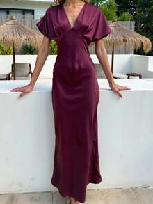 Women's Summer Fashion New V-Neck Waist Cinched Fitted Silk-Like Satin Midi Dress, French Romantic/Vacation Style Elegant - Burgundy - View 6