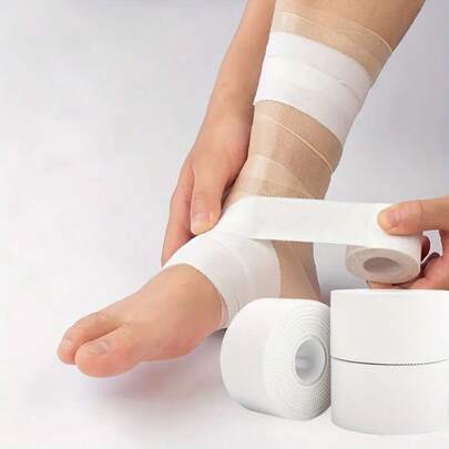 5 rotoli di nastro sportivo seghettato largo 2,5 cm, tessuto adesivo bianco, traspirante, forte adesivo per dita, ginocchia, fasciatura per judo, benda protettiva sportiva, adatto per allenamento di boxe, fitness, basket, calcio, arrampicata, ciclismo