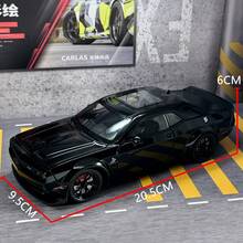1:24 黑色金属压铸赛车模型，具有逼真的设计、声音和转向 - 适合年轻人收藏的完美玩具车、圣诞装饰和礼物 - 彩色 - 查看 2