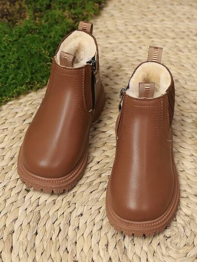 Botas cortas para niños de otoño/invierno, adecuadas para niños y niñas, botas de nieve de cuero real cálidas y antideslizantes, botas de estilo británico de moda para exteriores