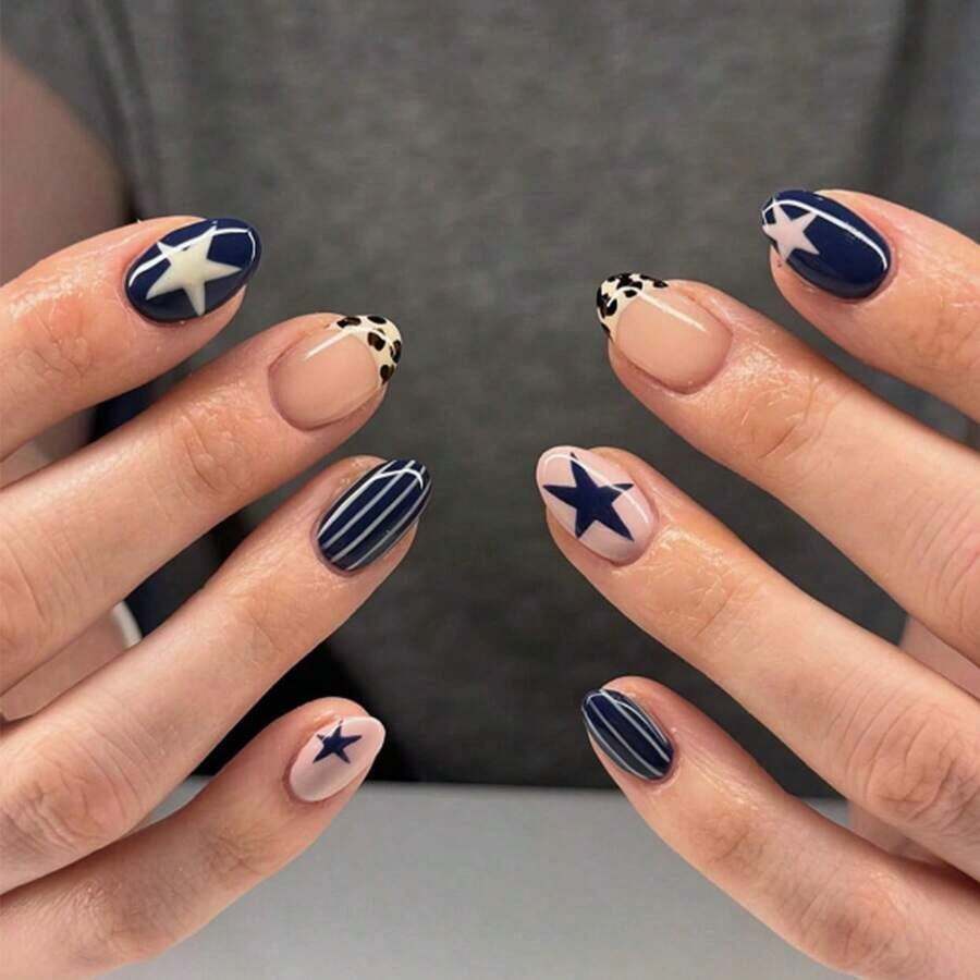 New Arrival 24 Pcs Star & Stripe Patch Fake Nails - Sweet Aesthetic, Non-Adhesive (Patch & Accent Styles) + Ready-To-Wear, Suitable For All Occasions