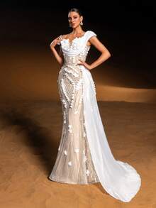 Faeriesty Haute Glamour Elegant Sparkly Beaded Evening Gown With Floral Appliques & Sequin Details – Sleeveless Sweetheart Neckline, Fitted Mermaid Silhouette, Ethereal Tulle Overlay For Formal Galas & Weddings For Women