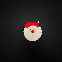 1 pieza/2 piezas Posavasos de Navidad de Papá Noel a Crochet - Resistente al calor y antideslizante para tazas de café/té, decoración festiva navideña para el hogar y la cocina, y regalo único