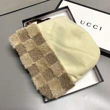 Gorro de invierno de felpa con orejas de gato estilo Y2K - Orejeras cálidas y a prueba de viento, ajuste elástico, patrón a cuadros blanco y negro, gorra de clima frío linda y de moda, accesorio de invierno, diadema divertida, gorro cálido y acogedor, imprescindible para entusiastas de la moda en invierno