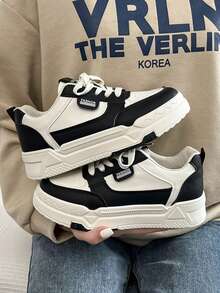 2025 New German Style Black & White Patchwork Women's Shoes, Thick Sole Platform Casual Sneakers, Breathable Color Block Versatile, Lightweight Outdoor Daily Commute Sports Shoes - Black - View 4
