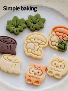 秋季烘焙模具 - 可爱的秋季饼干模具，包含橡树、栗树、枫树和银杏叶图案 - 适用于感恩节、万圣节和圣诞节的饼干模具 - 易于清洁的饼干装饰工具，适合家庭烘焙师和专业糕点师 - 非常适合制作饼干、糕点和糖果 - 秋季厨房装饰、季节性烘焙工具、节日设计、厨房用具、甜点模具、节日装饰品 - 白色 - 查看 11