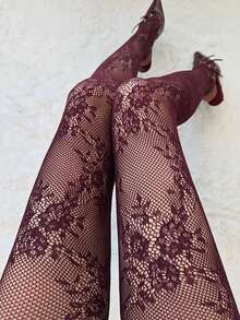 1-Pack Women's Sexy Floral Jacquard Fishnet Tights – Summer High-Stretch French Elegant Pantyhose With Wide Opening, Hollow-Out Mesh Stockings & Vintage Botanical Design – Classic Style