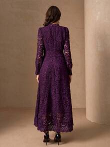 优雅长袖立领修身奢华连衣裙，适合春季穿着。 - Bold Plum - 查看 2