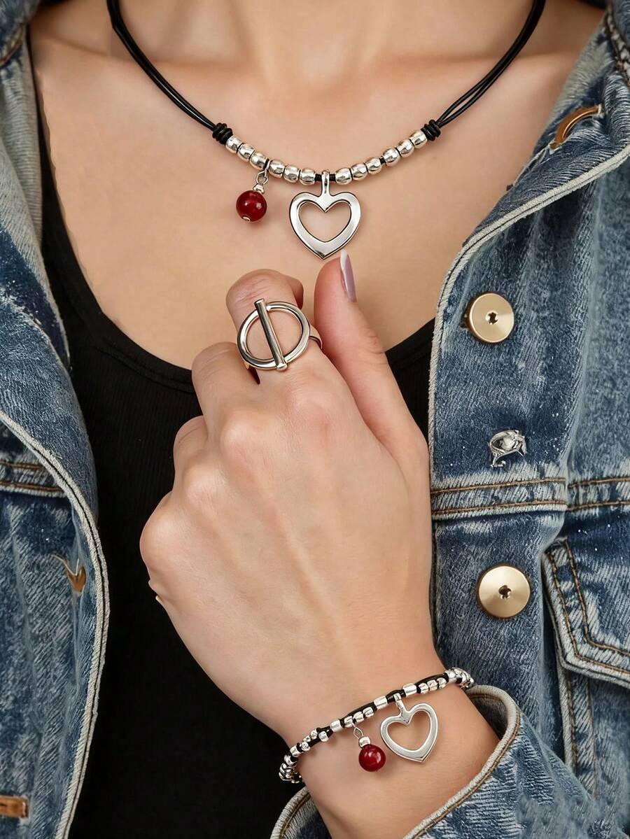 1 Piece / 3 Pieces Set: European American Gothic Pagan Style Hollow Heart-Shaped Red Beaded Pendant Leather Cord Beaded Necklace, Collarbone Chain + Round Ring + Heart-Shaped Bracelet, Suitable For Women's Daily Wear And As Halloween Christmas Gifts