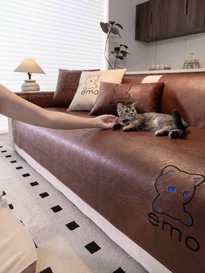 1 Stück moderner Sofabezug aus Kunstleder, mit besticktem Kätzchen-Design am Saum, ganzjährig wasserdicht & rutschfest, passend für Sessel, Zweisitzer, 3-Sitzer, 4-Sitzer & Ecksofa, geeignet für Wohnzimmer, Büro, Heimdekoration