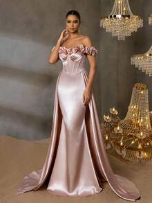 Faeriesty 这款优雅的女士露肩晚礼服采用花卉装饰的肩带、高开衩设计和修身的鱼尾裙摆，适合出席黑领结晚宴、红毯活动、婚礼、歌剧之夜和正式慈善舞会。 - 香檳色 - 查看 6