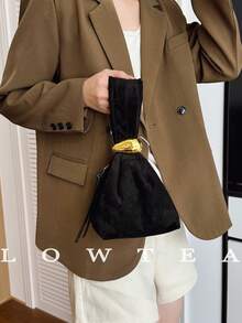 low tea 1pc Solid Color Suede Fabric Handbag For Women, Personalized Mini Cloud Pleated Bag With Metal Decor Zipper Closure, Suitable For Daily And Outing Use - Black - View 5