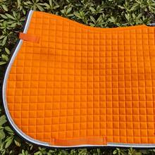 TGW RIDING Sudadero de silla de montar de uso general para caballos, diseñado para mantener a los caballos frescos, cómodos y con un ajuste mejorado durante el uso diario en equitación inglesa.