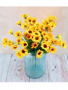 1 ramo (con 24 cabezas de flor en cada ramo) de ramos de girasoles artificiales. Hechos de plástico y en un estilo rústico y pastoril, estos ramos se pueden usar para la decoración de la sala de estar, la decoración del hogar y la decoración de bodas.