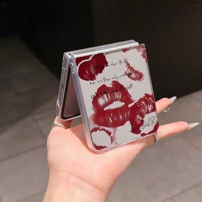 Lip-Shaped Fashion …